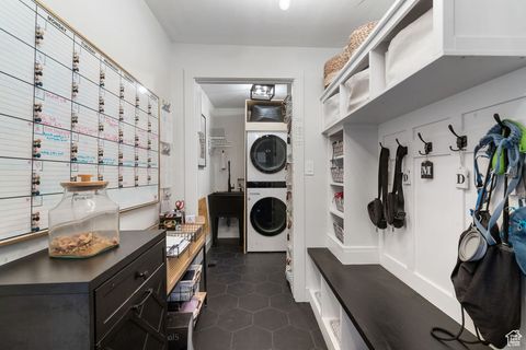 Tiny photo for 2511 E CAMPUS DR S, Cottonwood Heights, UT 84121 (MLS # 2114856)