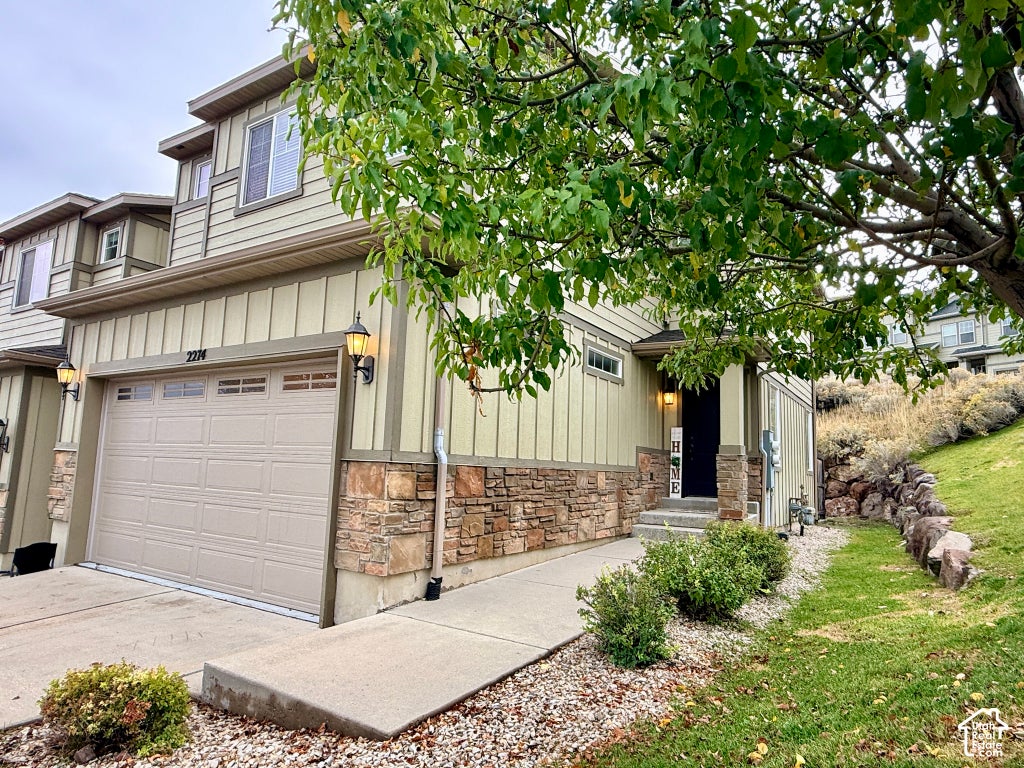 Photo of 2274 E DEER LN, Draper (UT Cnty), UT 84020 (MLS # 2191309)