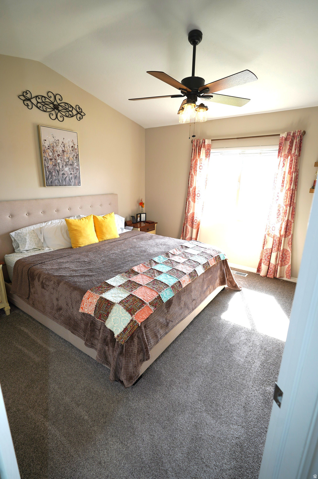 NEW TOWNE SQUARE - Residential