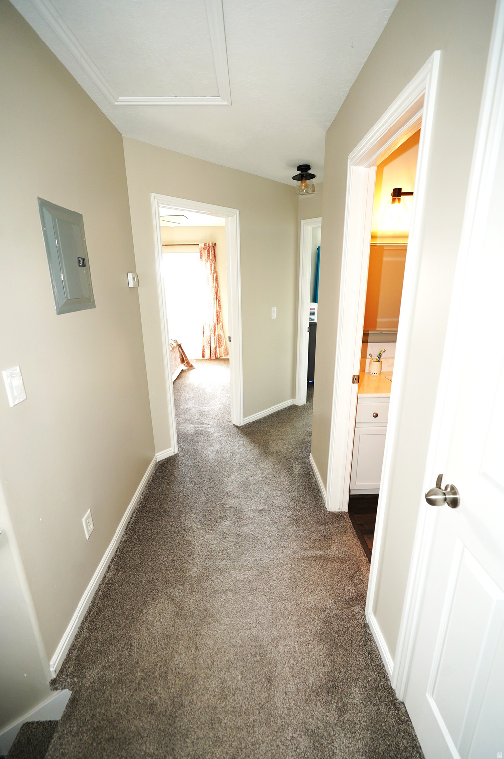 NEW TOWNE SQUARE - Residential