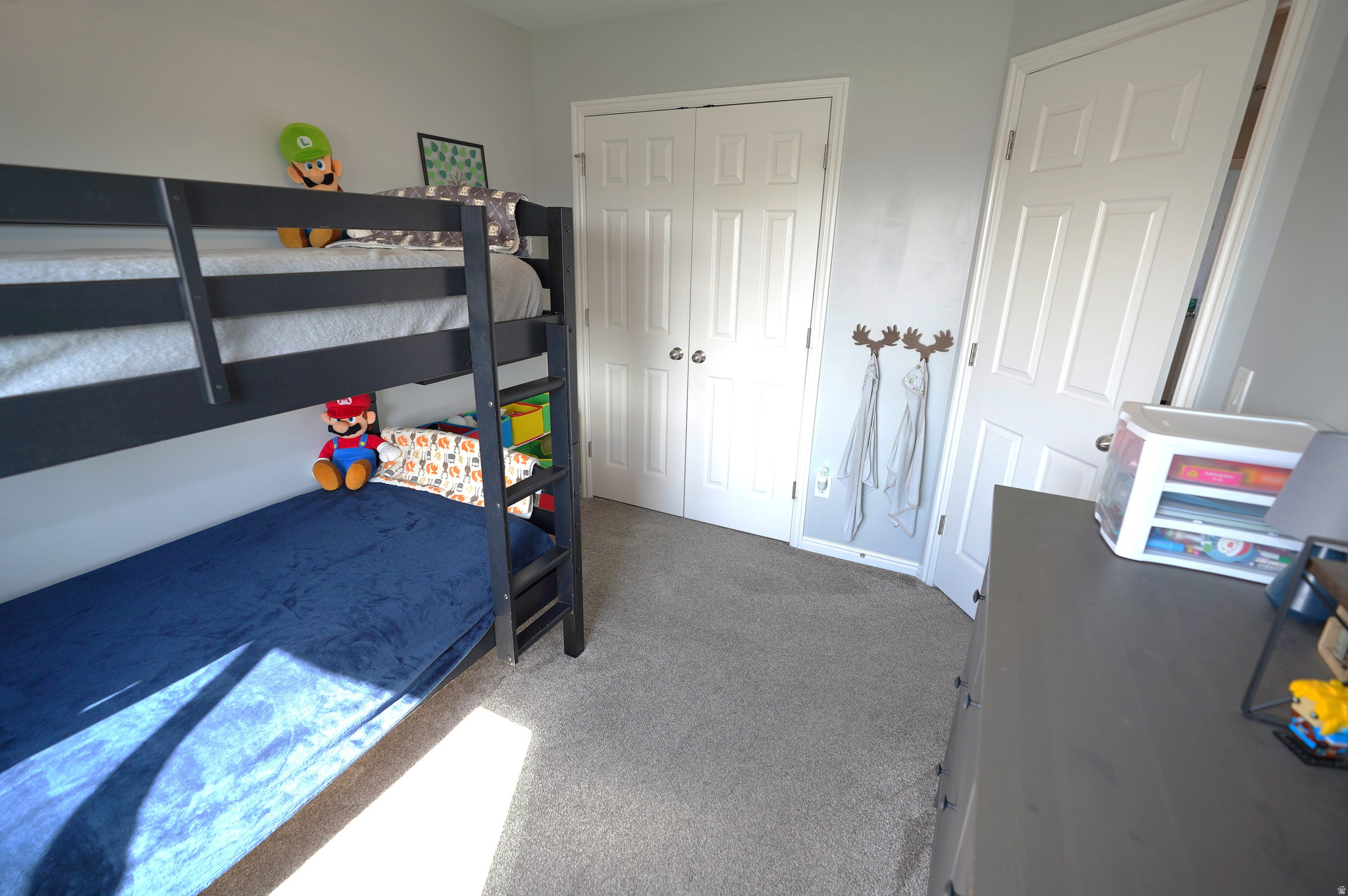 NEW TOWNE SQUARE - Residential