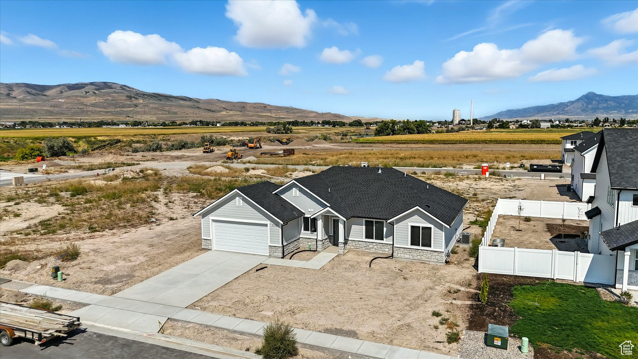 EASTSIDE - Residential