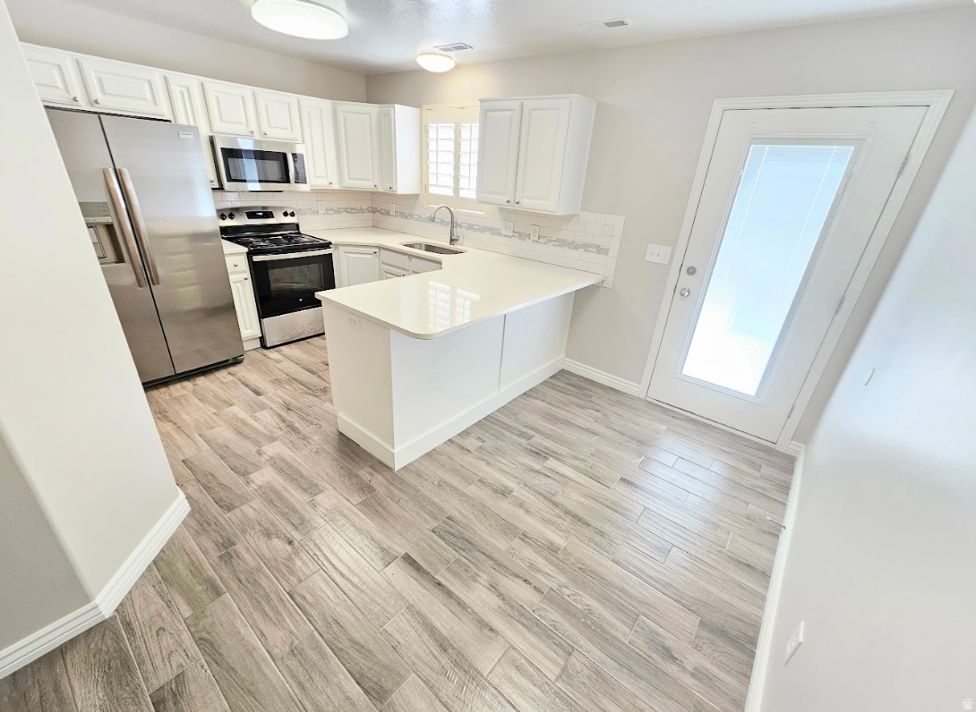 GOLFCREST VILLAGE - Residential