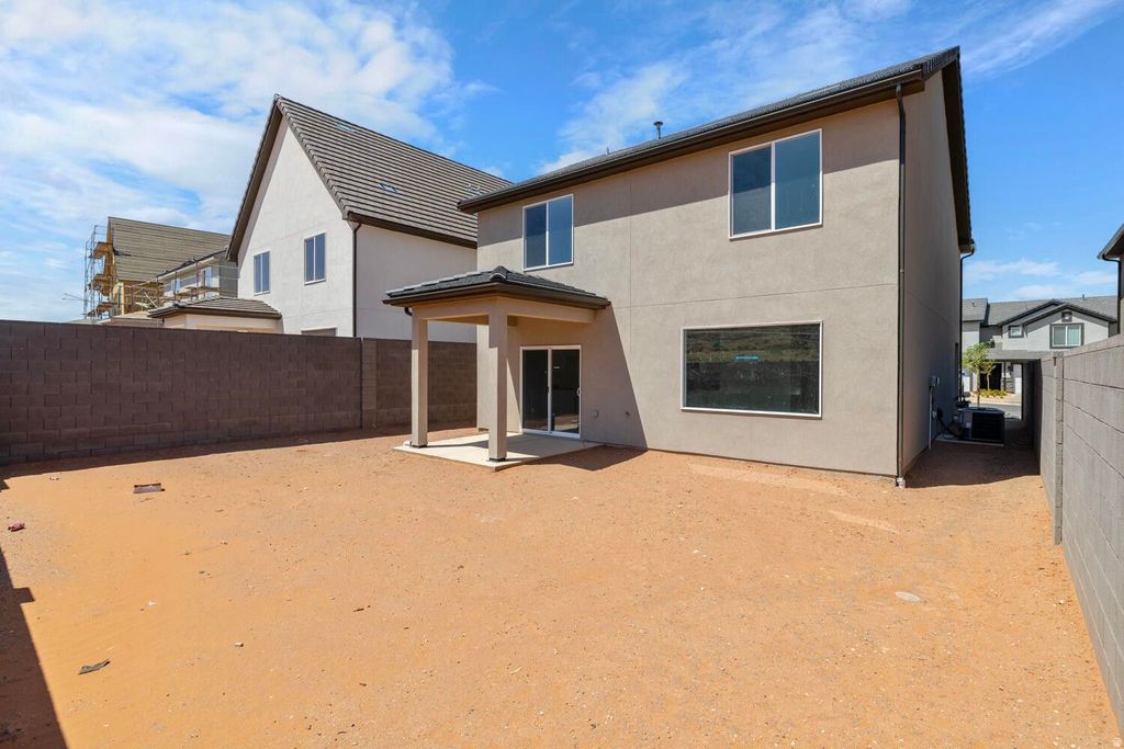 Photo of 1503 S FINS RD #4118, Washington, UT 84780 (MLS # 2120732)