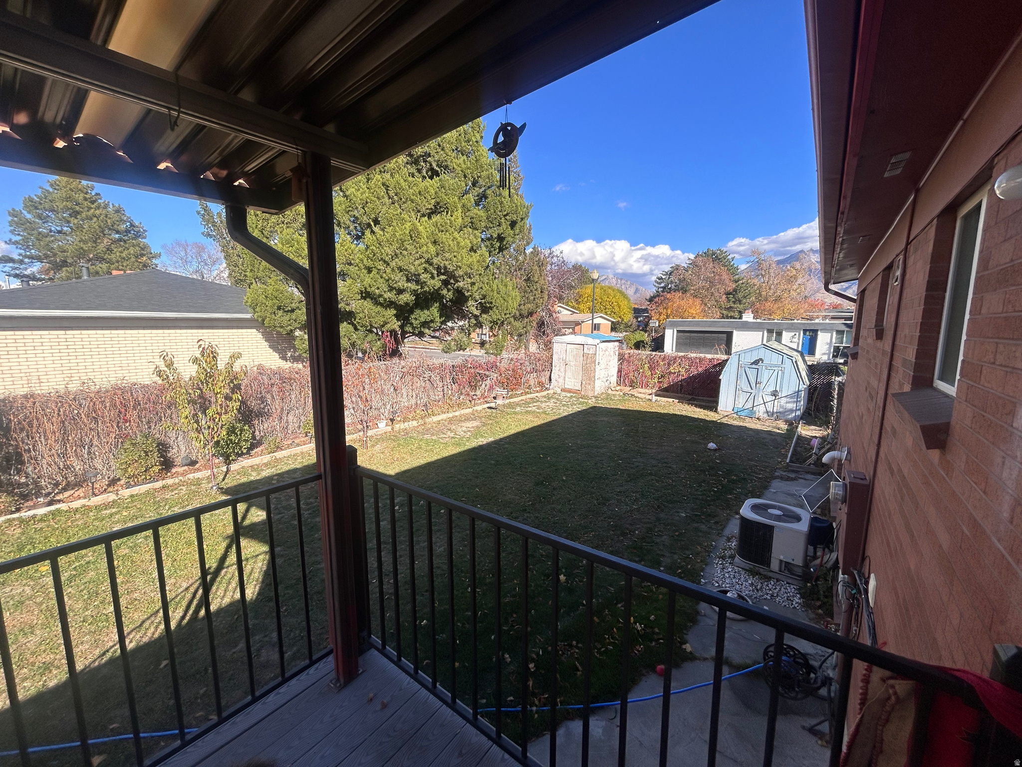 FAIROAKS - Residential