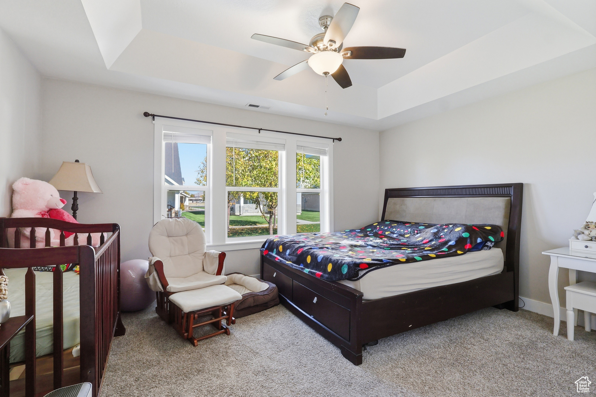 GREEN CANYON SQUARE - Residential