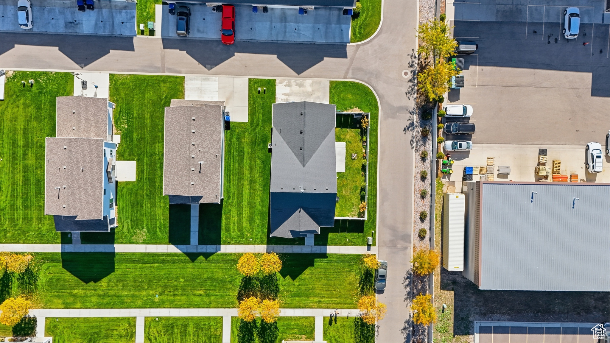 GREEN CANYON SQUARE - Residential