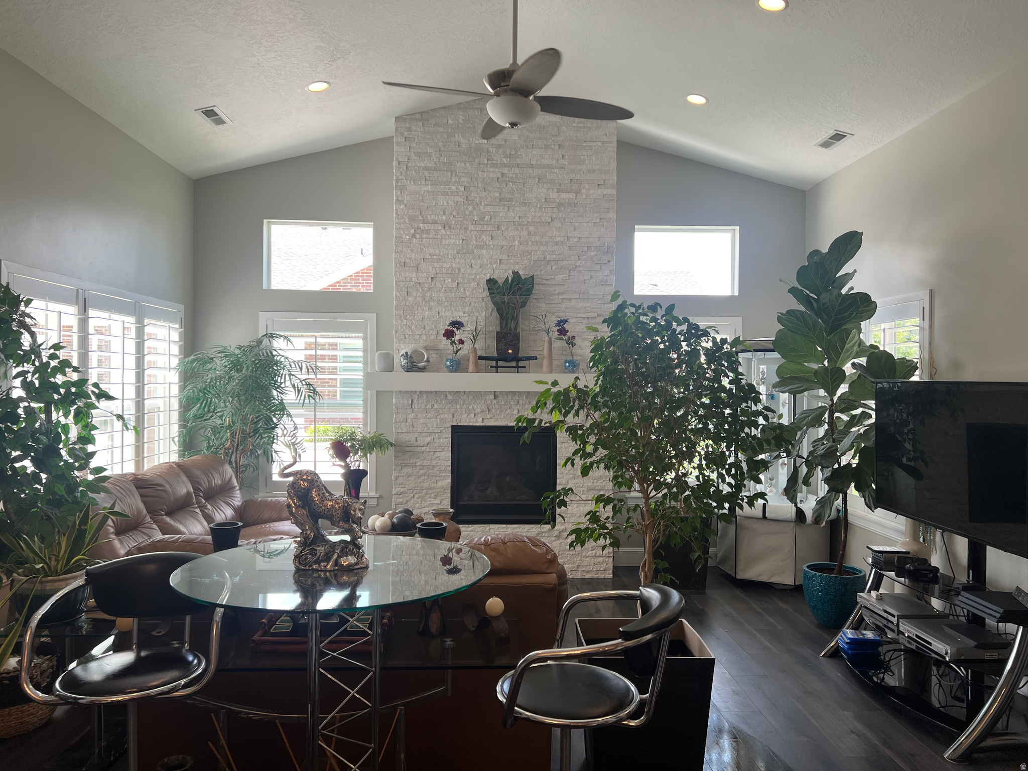 HARVEST VILLAS - Residential
