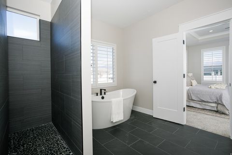 Tiny photo for 1226 N OXBORROW DR, Lehi, UT 84043 (MLS # 2134063)