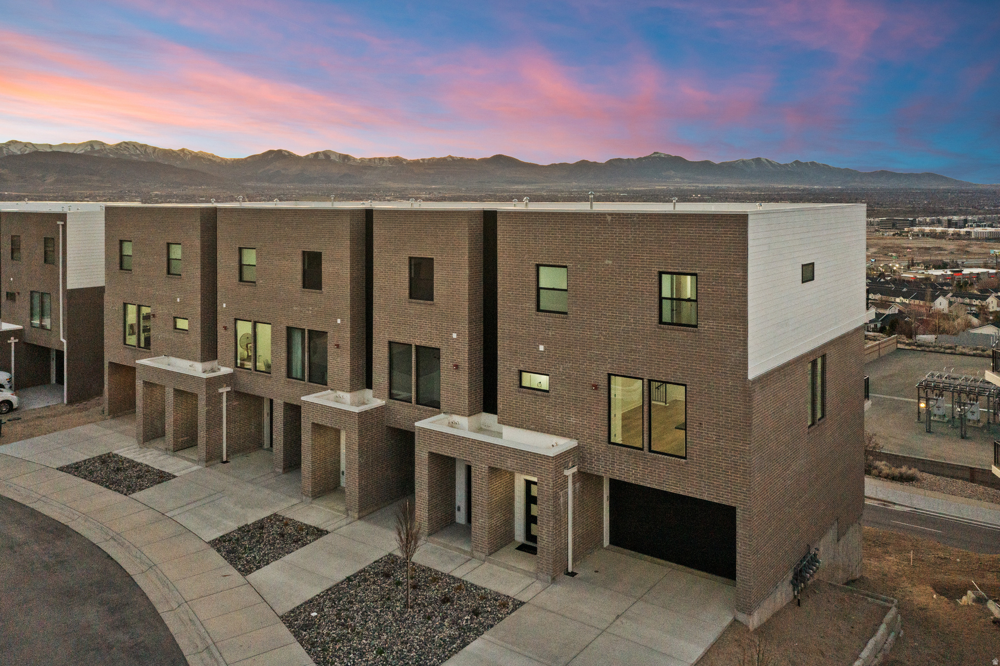 STERLING HEIGHTS - Residential