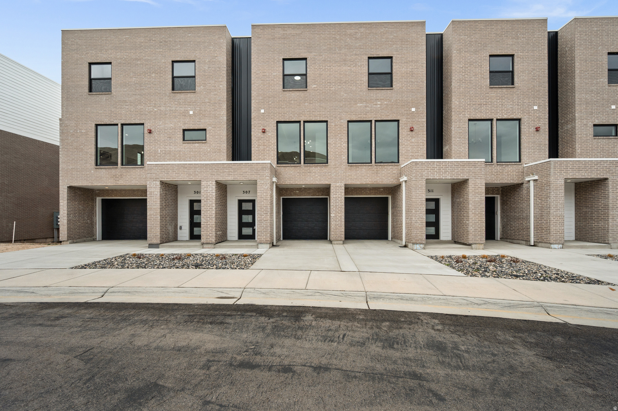 STERLING HEIGHTS - Residential