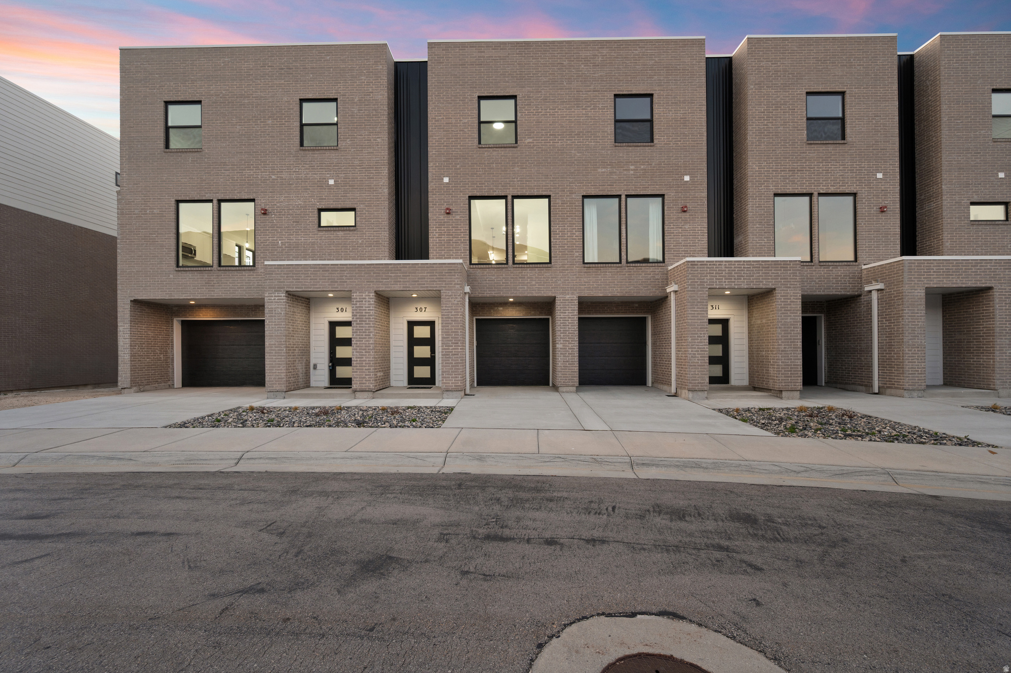 STERLING HEIGHTS - Residential