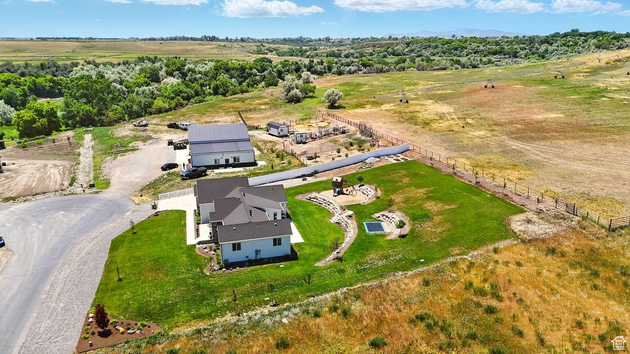 Garland, Utah 84312, United States, 3 Bedrooms Bedrooms, ,2 BathroomsBathrooms,Residential,Pending,206015