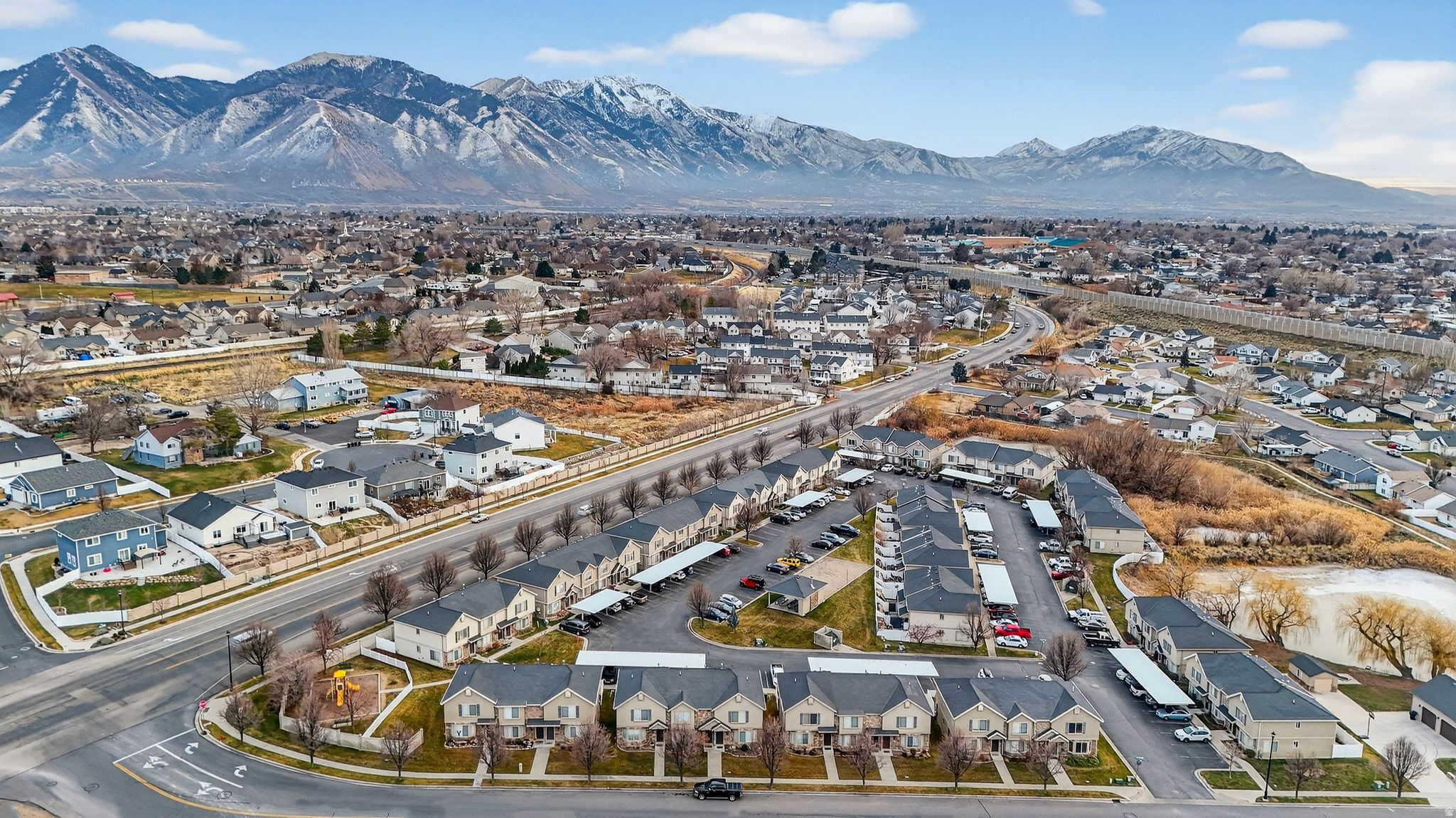 BLACK HORSE RUN - Residential