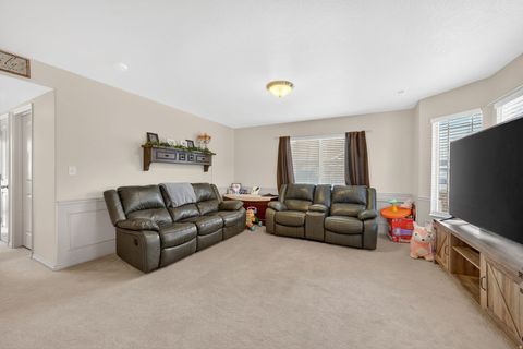 Tiny photo for 686 N BLACK HORSE LOOP E, Spanish Fork, UT 84660 (MLS # 2132705)