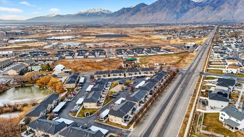 Tiny photo for 686 N BLACK HORSE LOOP E, Spanish Fork, UT 84660 (MLS # 2132705)