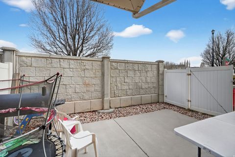 Tiny photo for 686 N BLACK HORSE LOOP E, Spanish Fork, UT 84660 (MLS # 2132705)