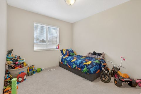 Tiny photo for 686 N BLACK HORSE LOOP E, Spanish Fork, UT 84660 (MLS # 2132705)