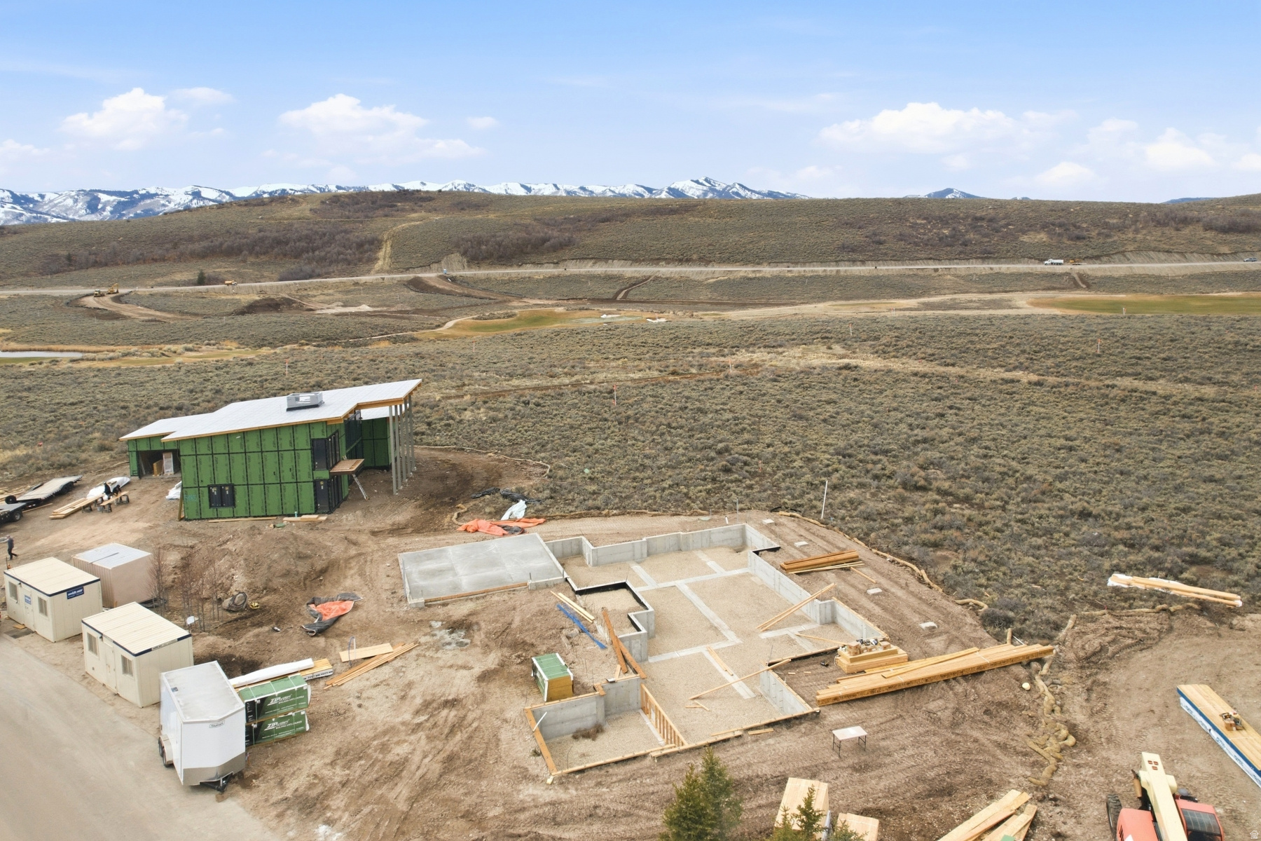 HAWKS PASS - Residential