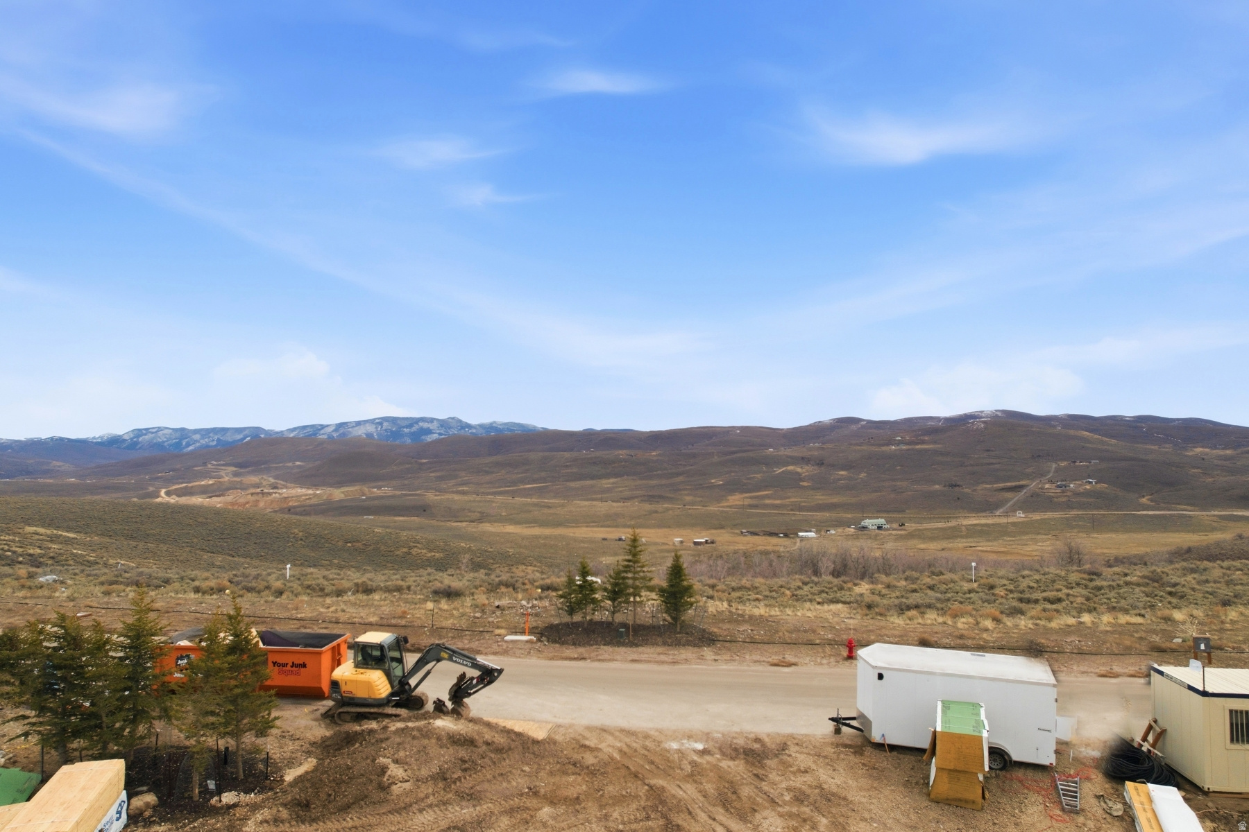 HAWKS PASS - Residential