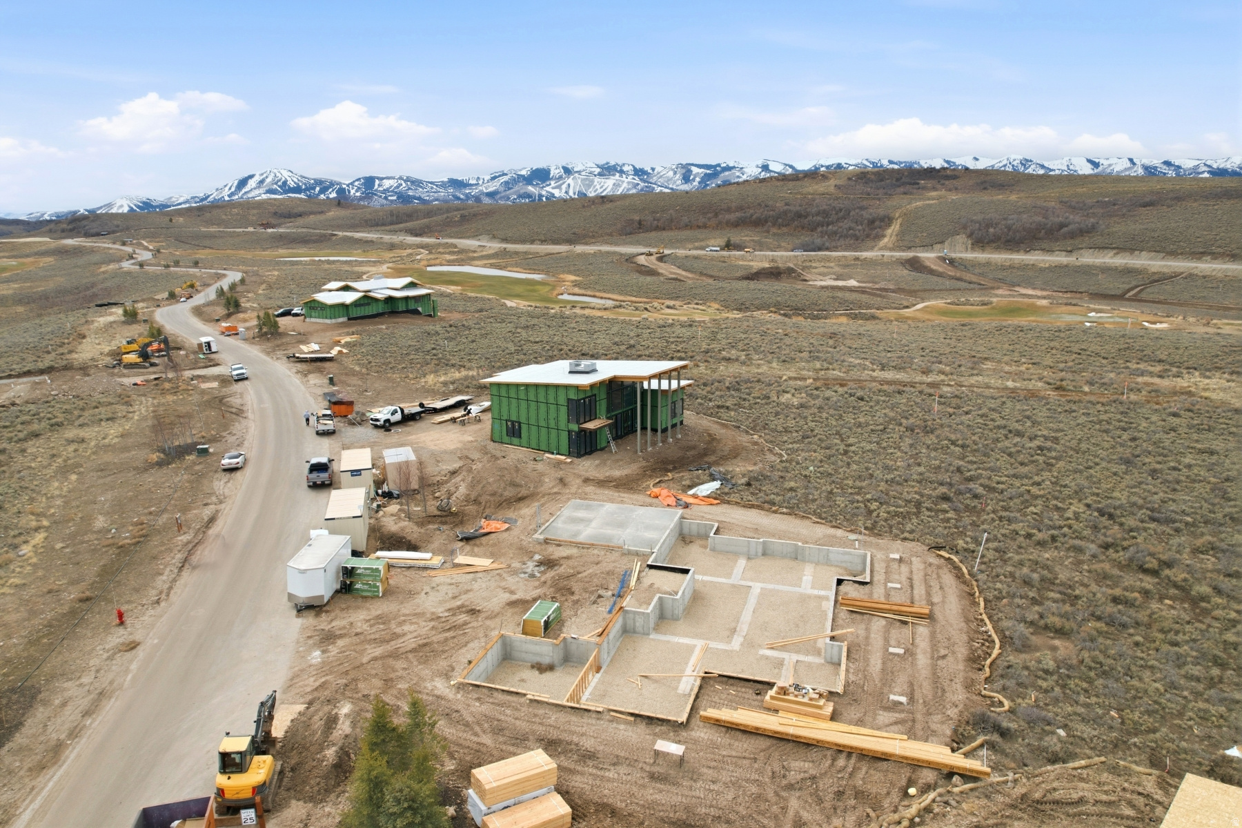 HAWKS PASS - Residential