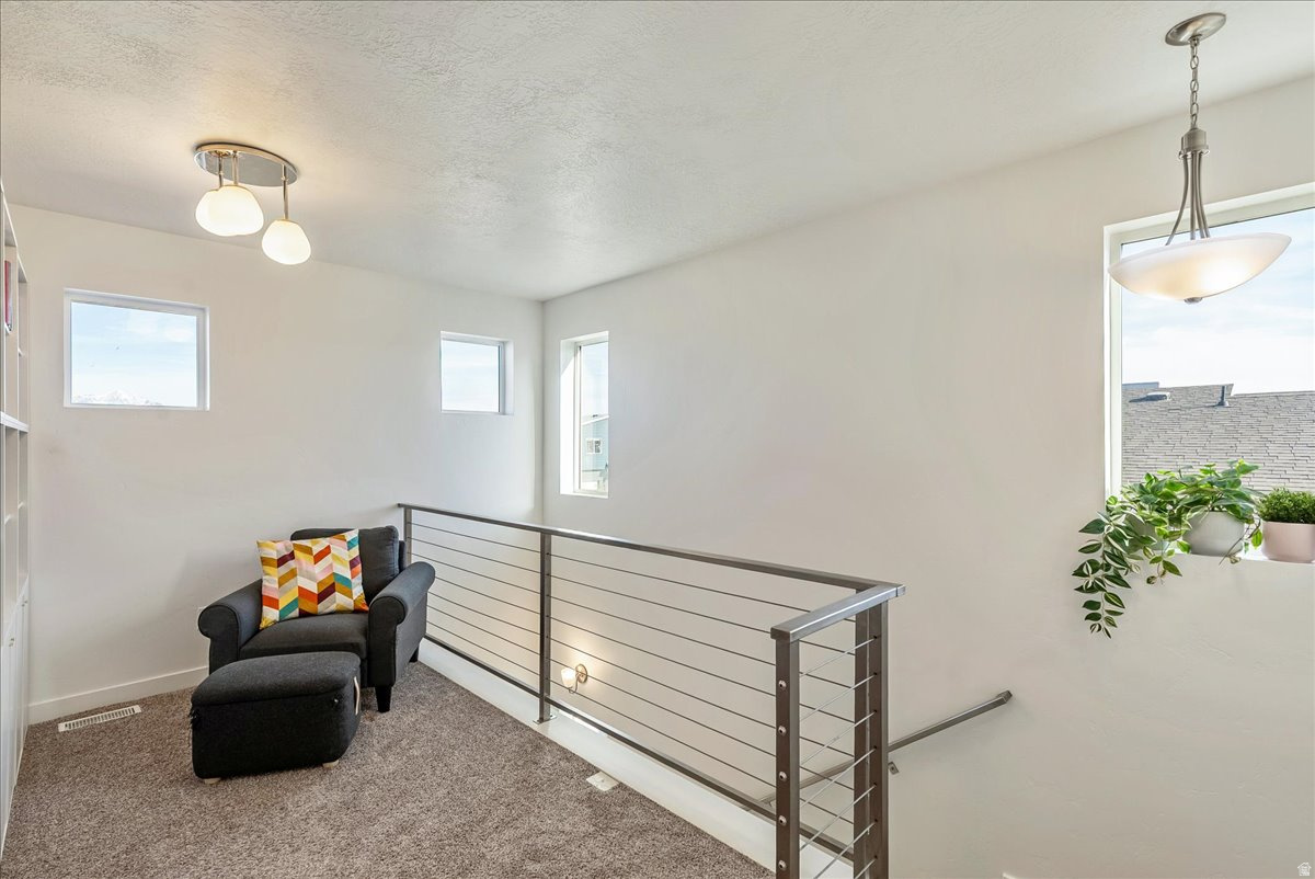 ENGLEFIELD HEIGHTS - Residential