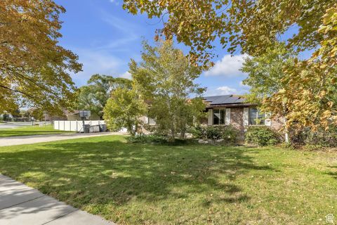 Tiny photo for 2460 W RUSTIC ROADS DR S, South Jordan, UT 84095 (MLS # 2117803)