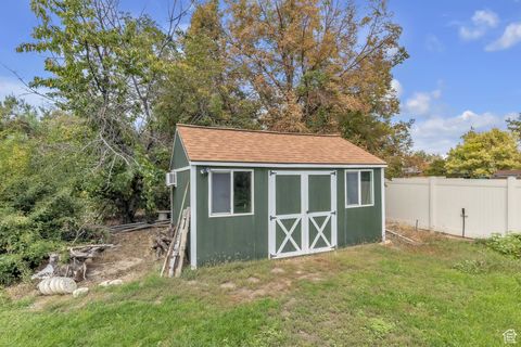 Tiny photo for 2460 W RUSTIC ROADS DR S, South Jordan, UT 84095 (MLS # 2117803)