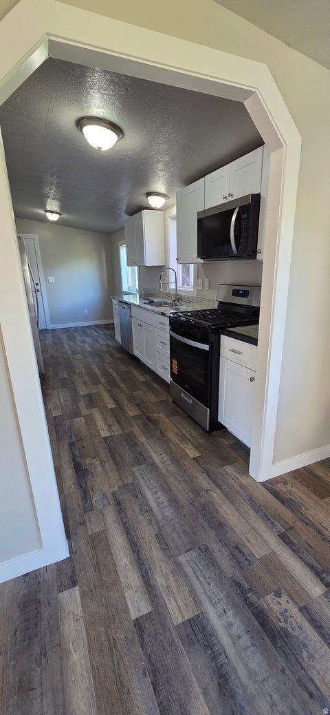 Tiny photo for 13275 S MINUTEMAN DR #40, Draper, UT 84020 (MLS # 2166495)