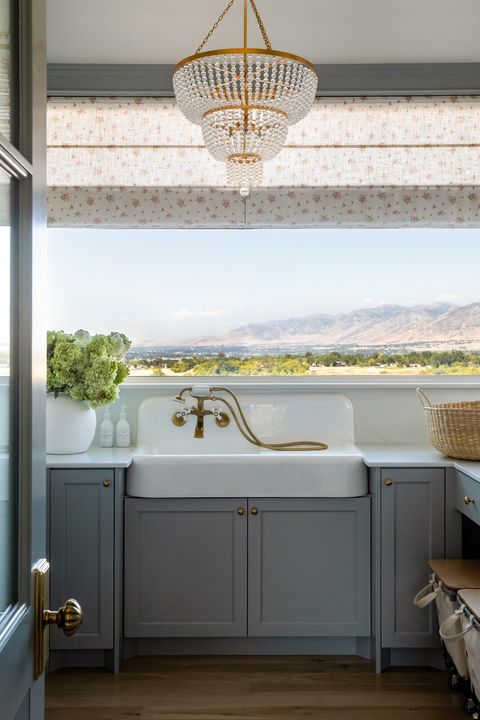 Tiny photo for 1189 W 6710 S, Hyrum, UT 84319 (MLS # 2135580)