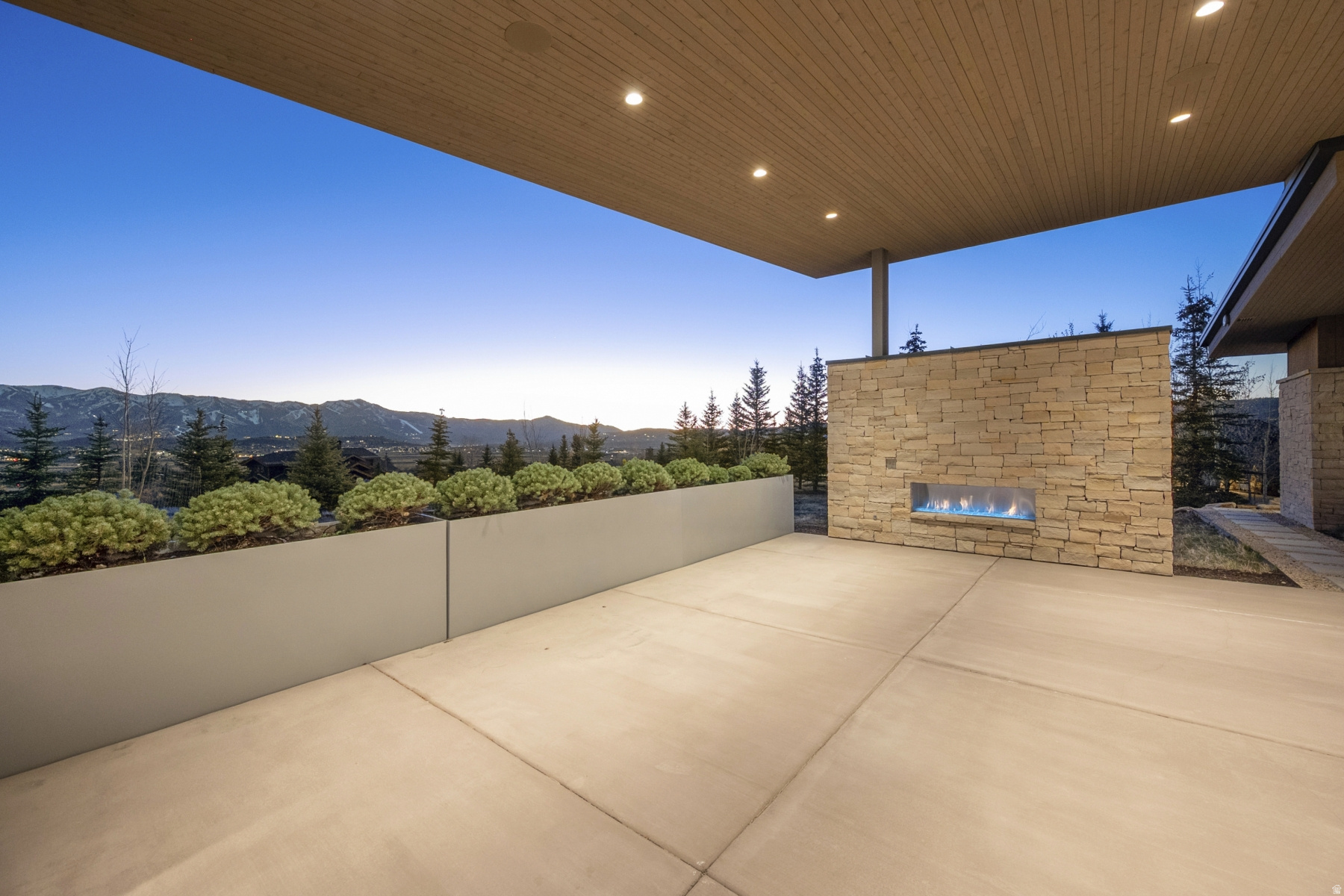 BISON BLUFFS SUBDIVISION - Residential