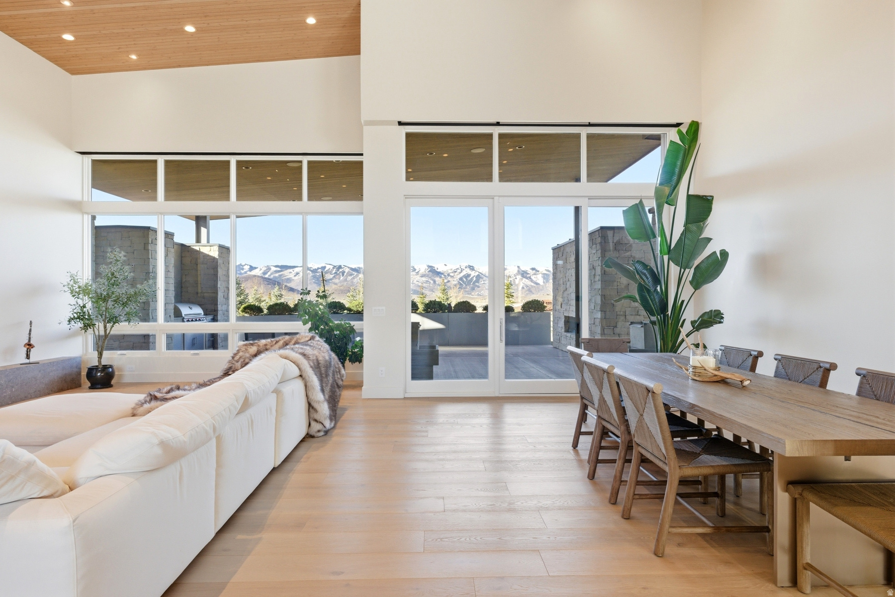 BISON BLUFFS SUBDIVISION - Residential