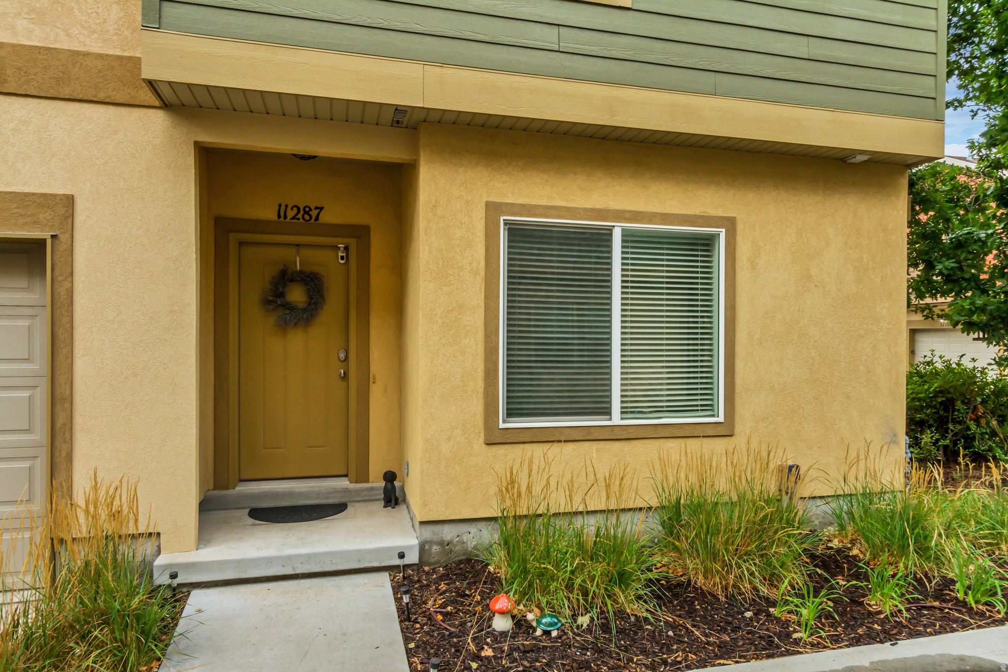 SUMMERLANE - Residential