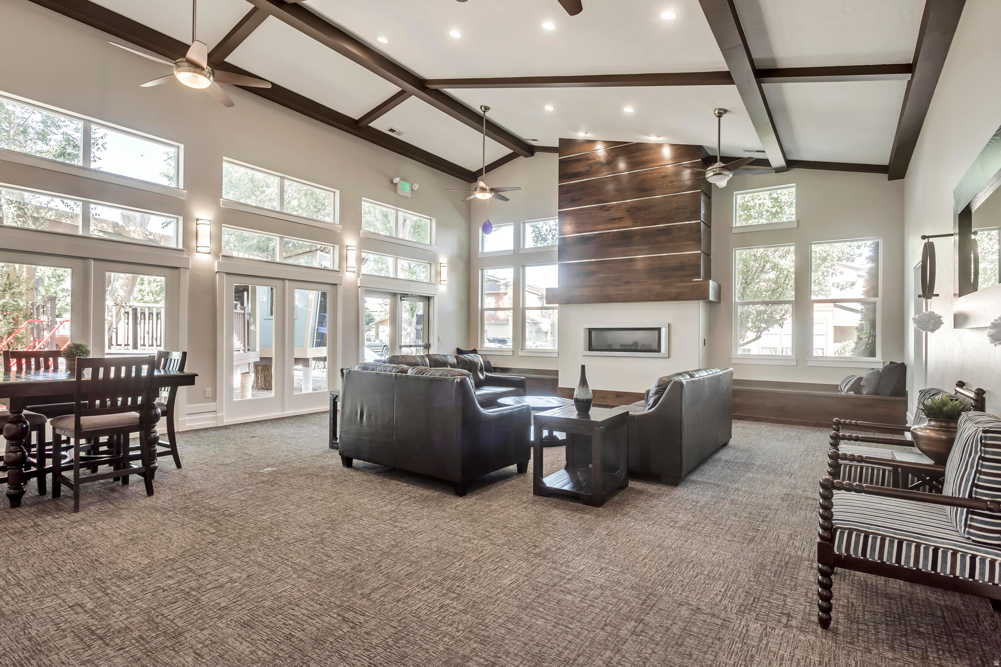 SUMMERLANE - Residential