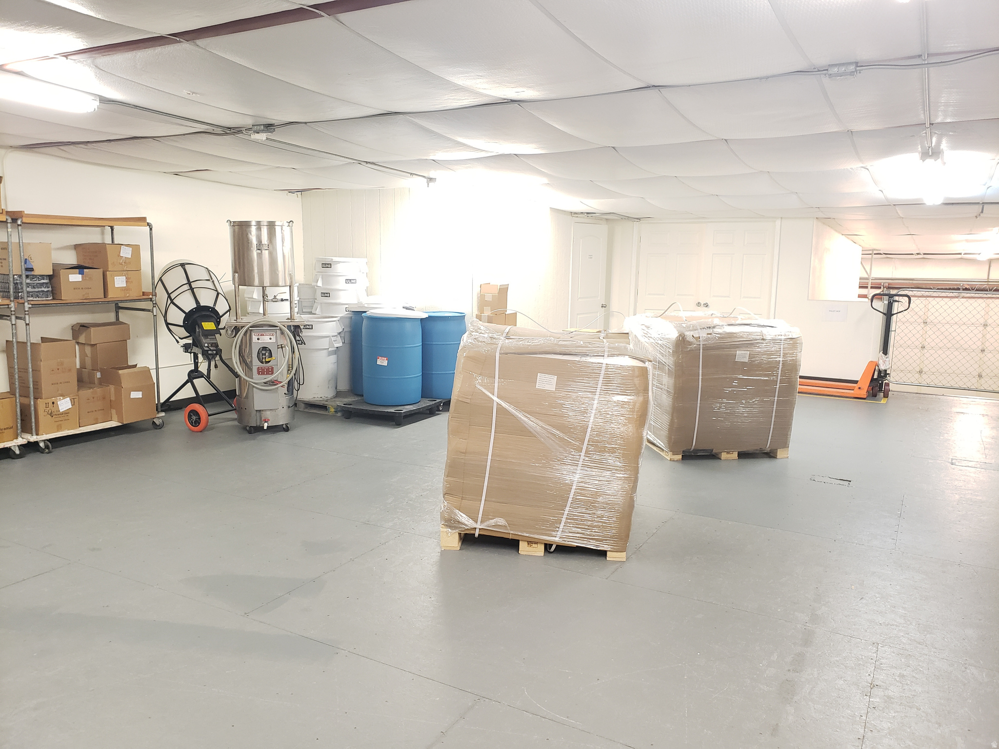 FOXRUN - Commercial Sale