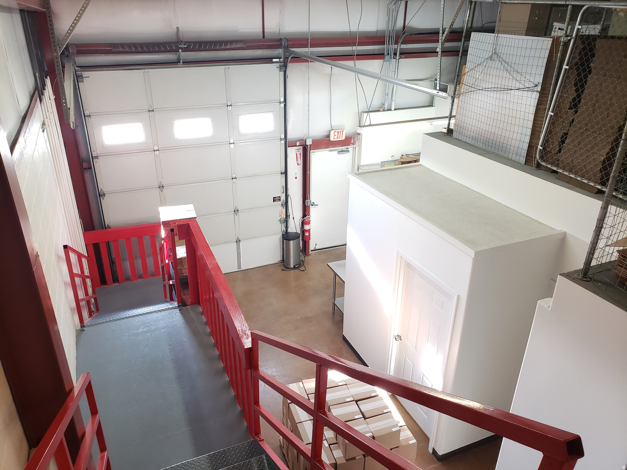 FOXRUN - Commercial Sale