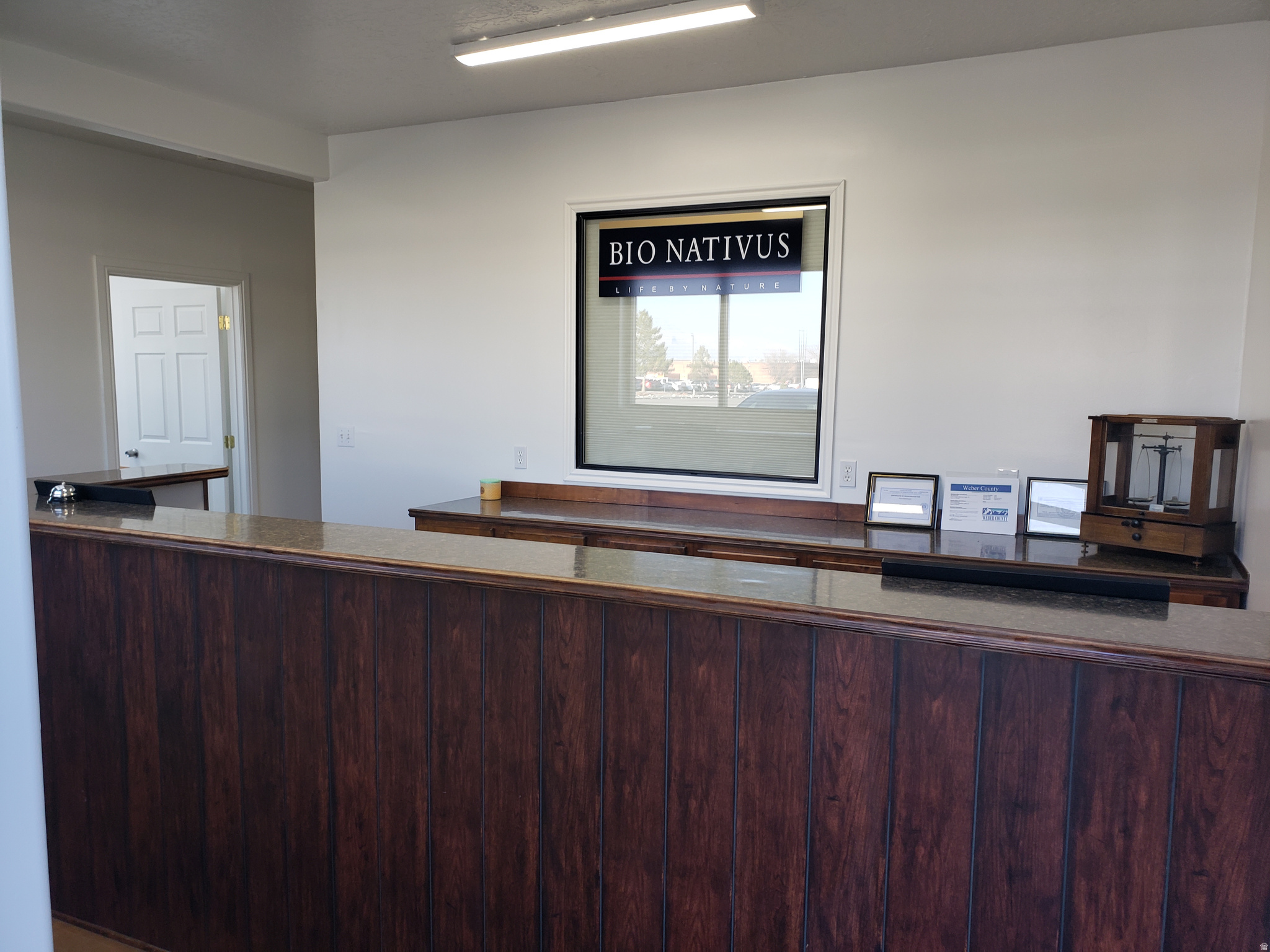 FOXRUN - Commercial Sale