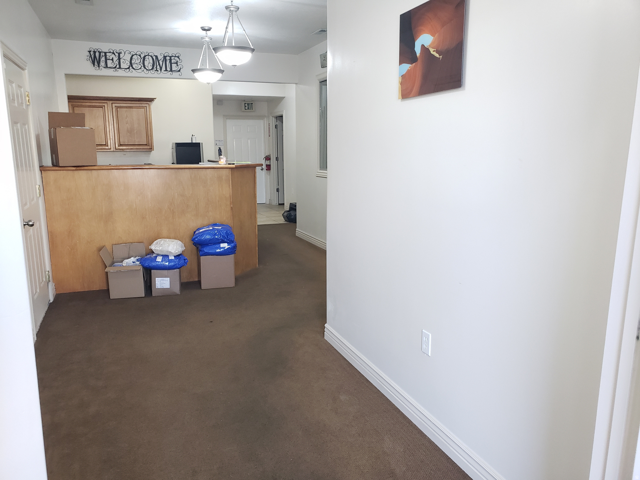 FOXRUN - Commercial Sale