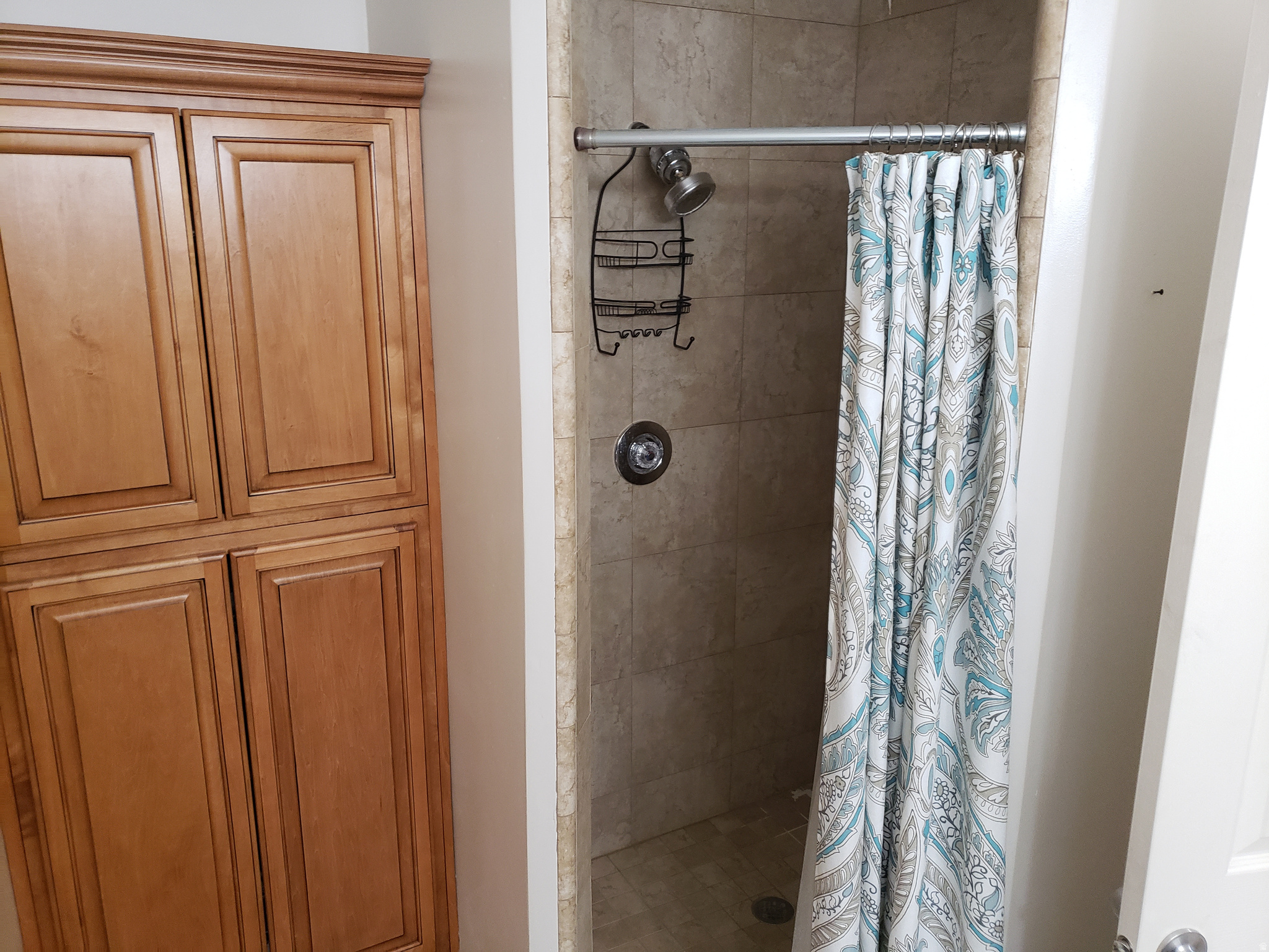 FOXRUN - Commercial Sale