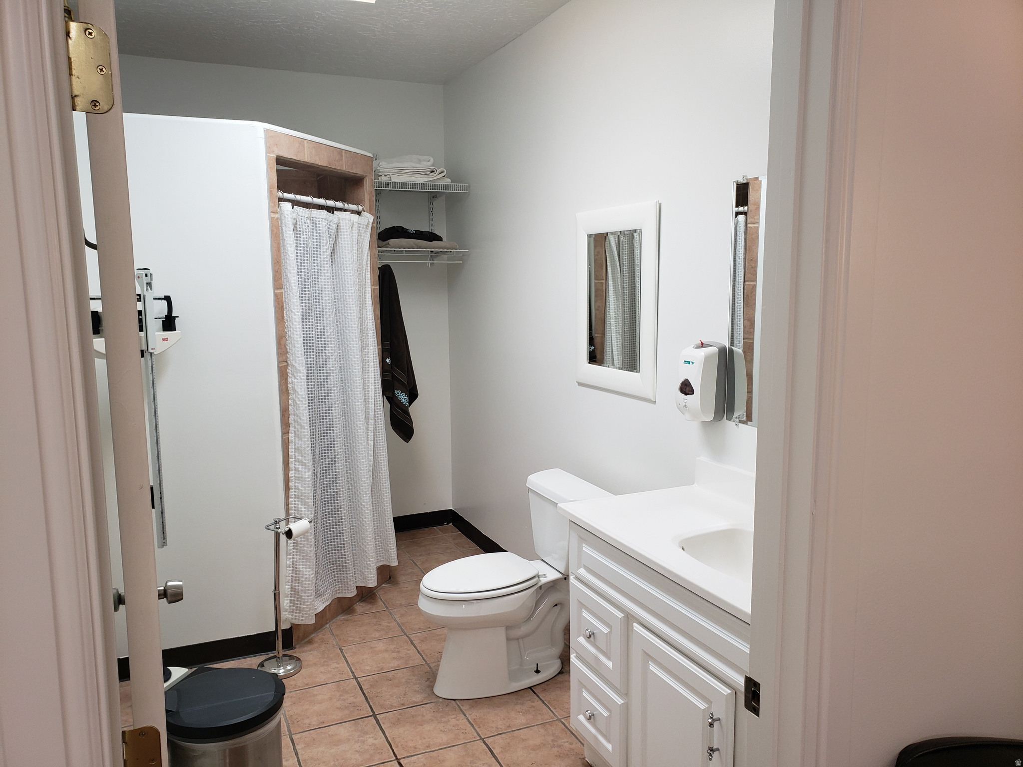 FOXRUN - Commercial Sale