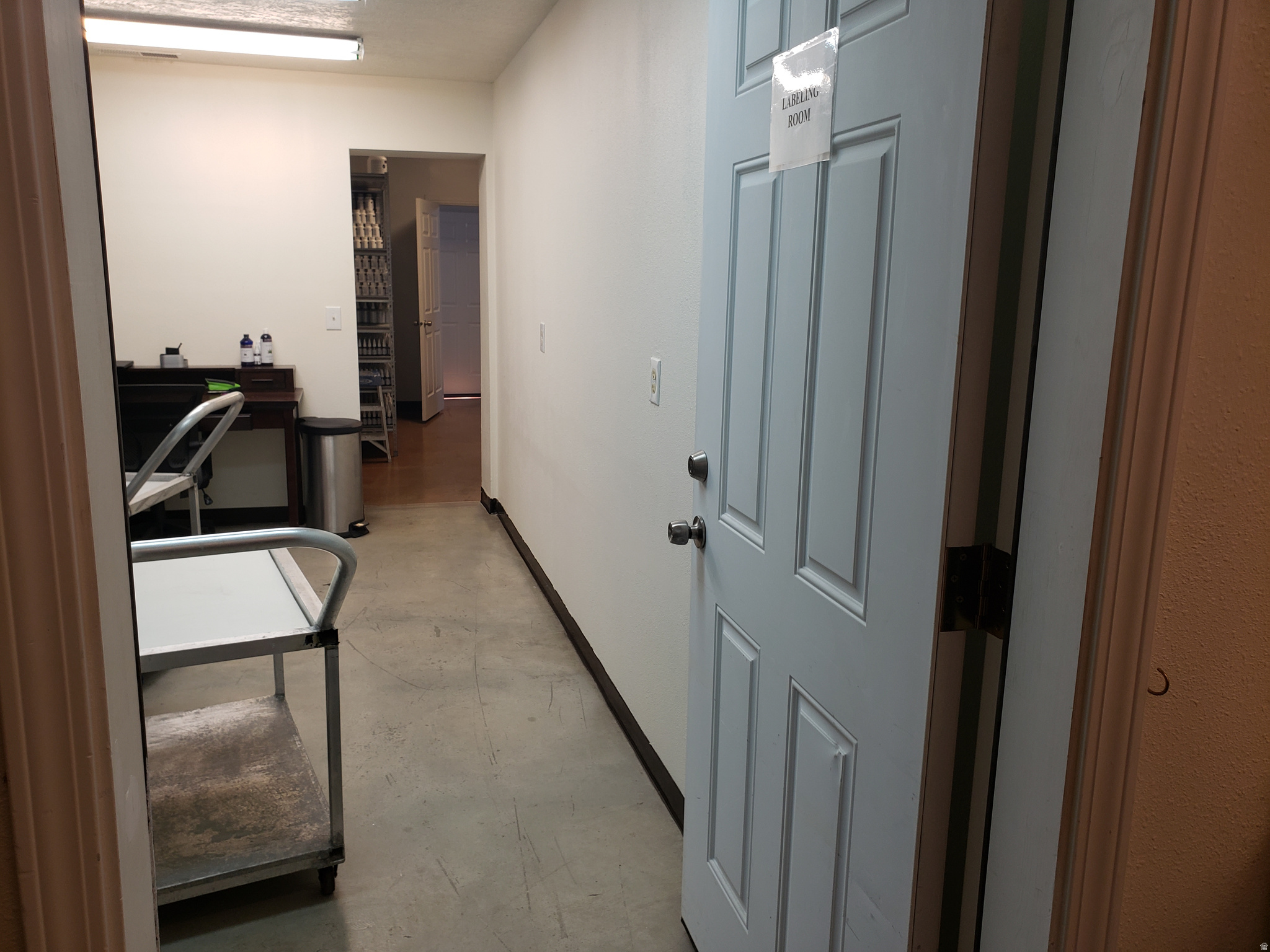 FOXRUN - Commercial Sale