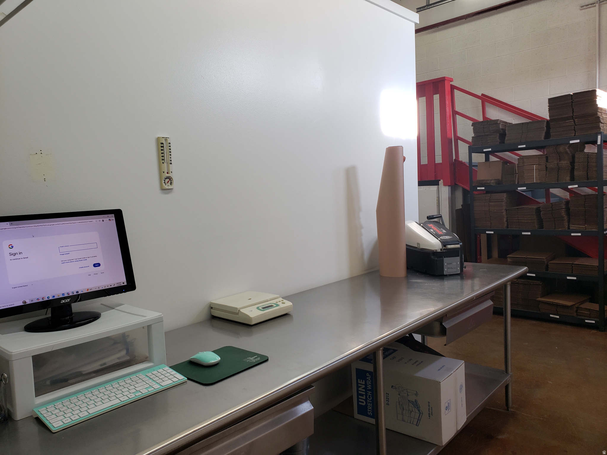 FOXRUN - Commercial Sale