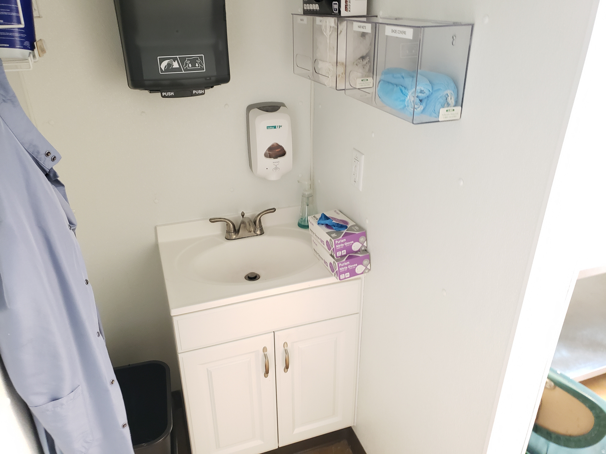 FOXRUN - Commercial Sale