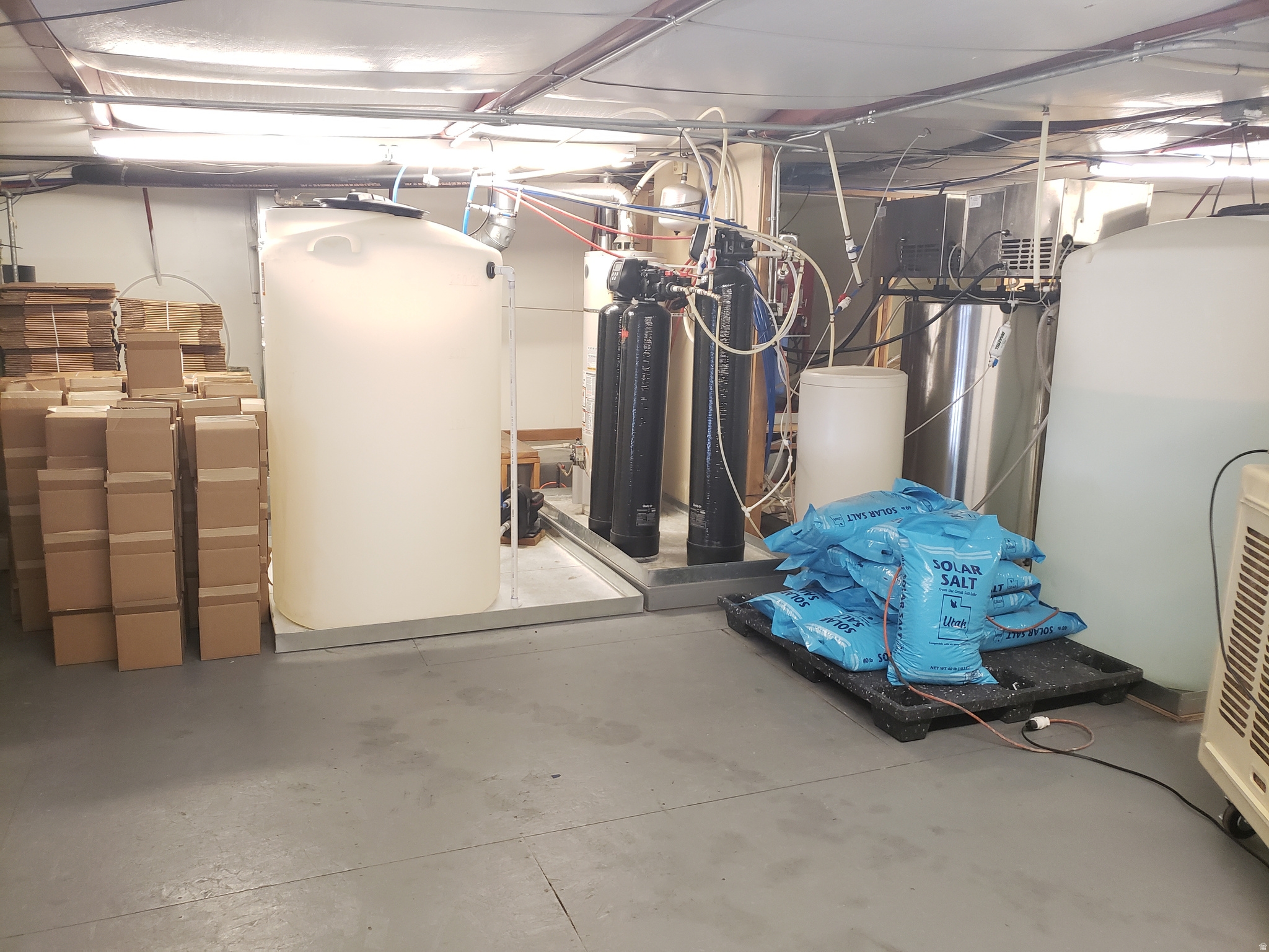 FOXRUN - Commercial Sale