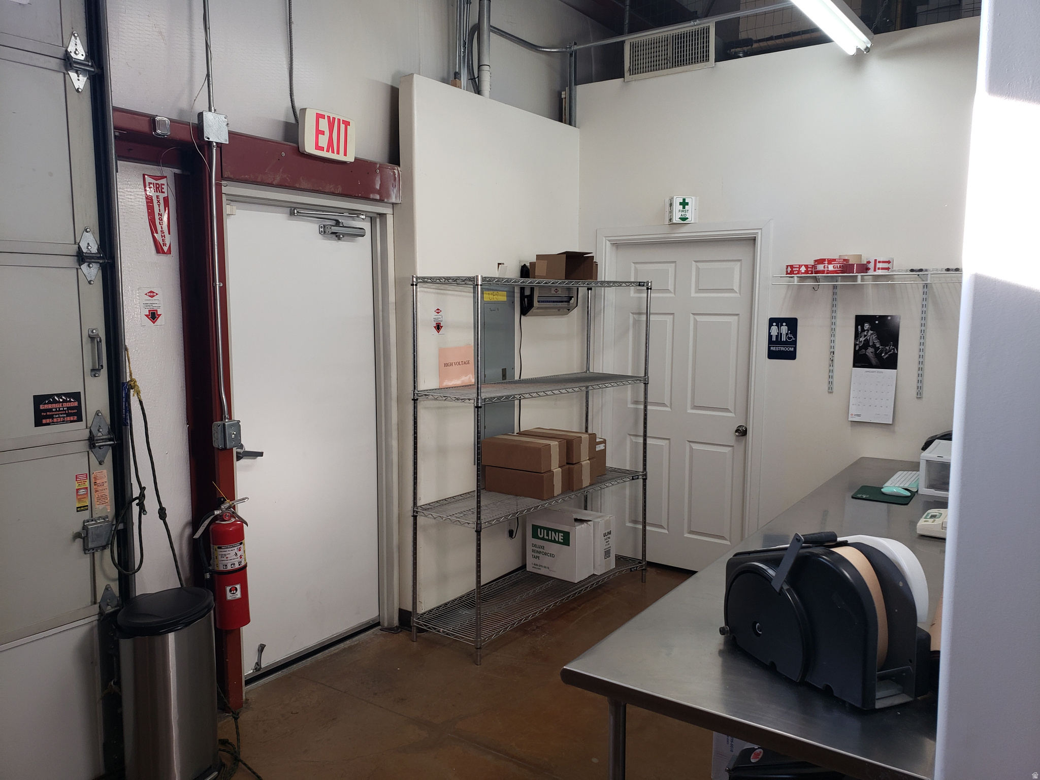 FOXRUN - Commercial Sale