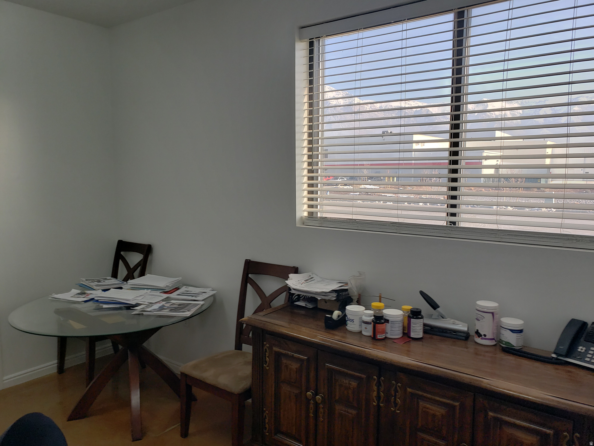 FOXRUN - Commercial Sale