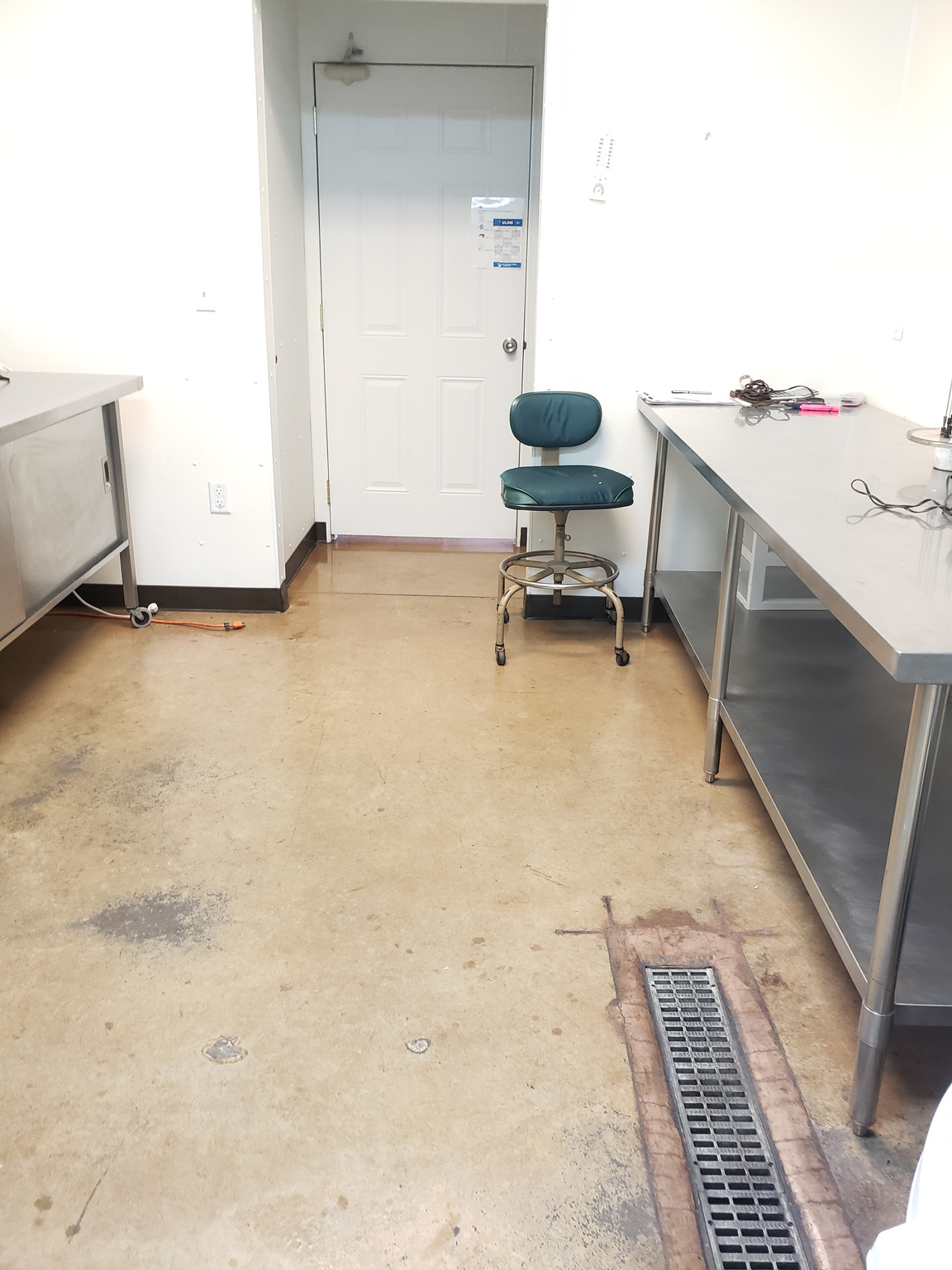 FOXRUN - Commercial Sale