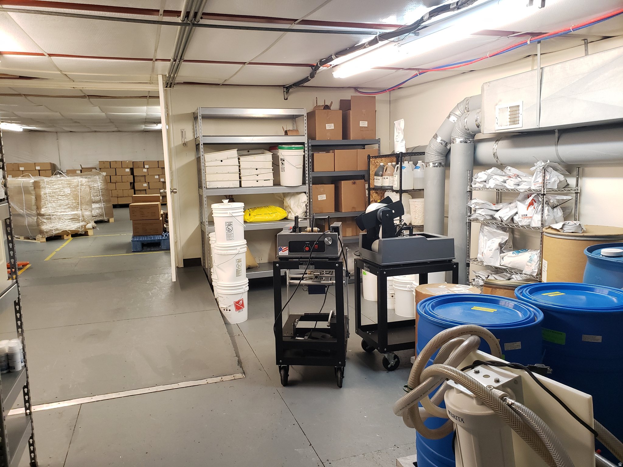 FOXRUN - Commercial Sale