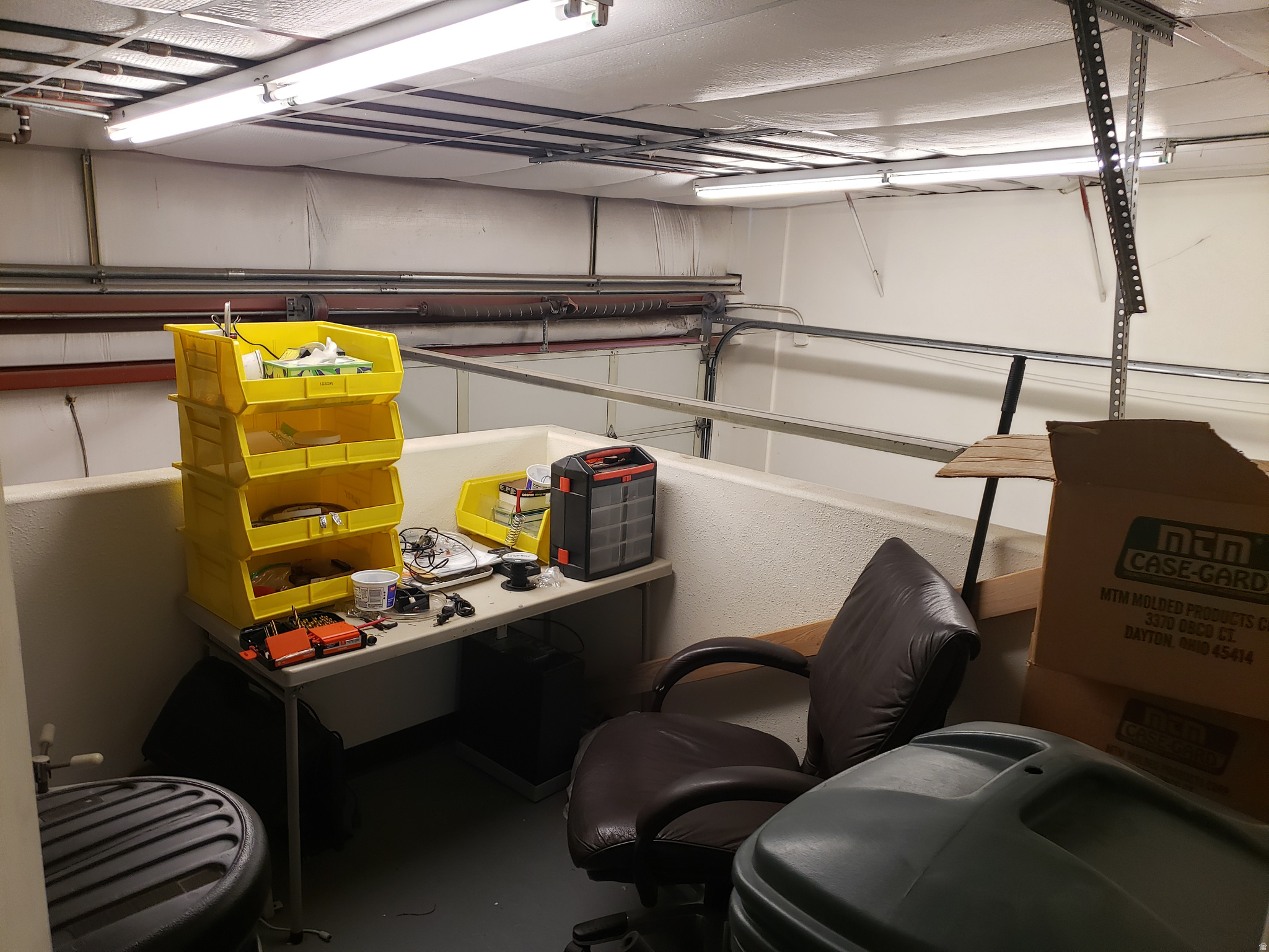 FOXRUN - Commercial Sale