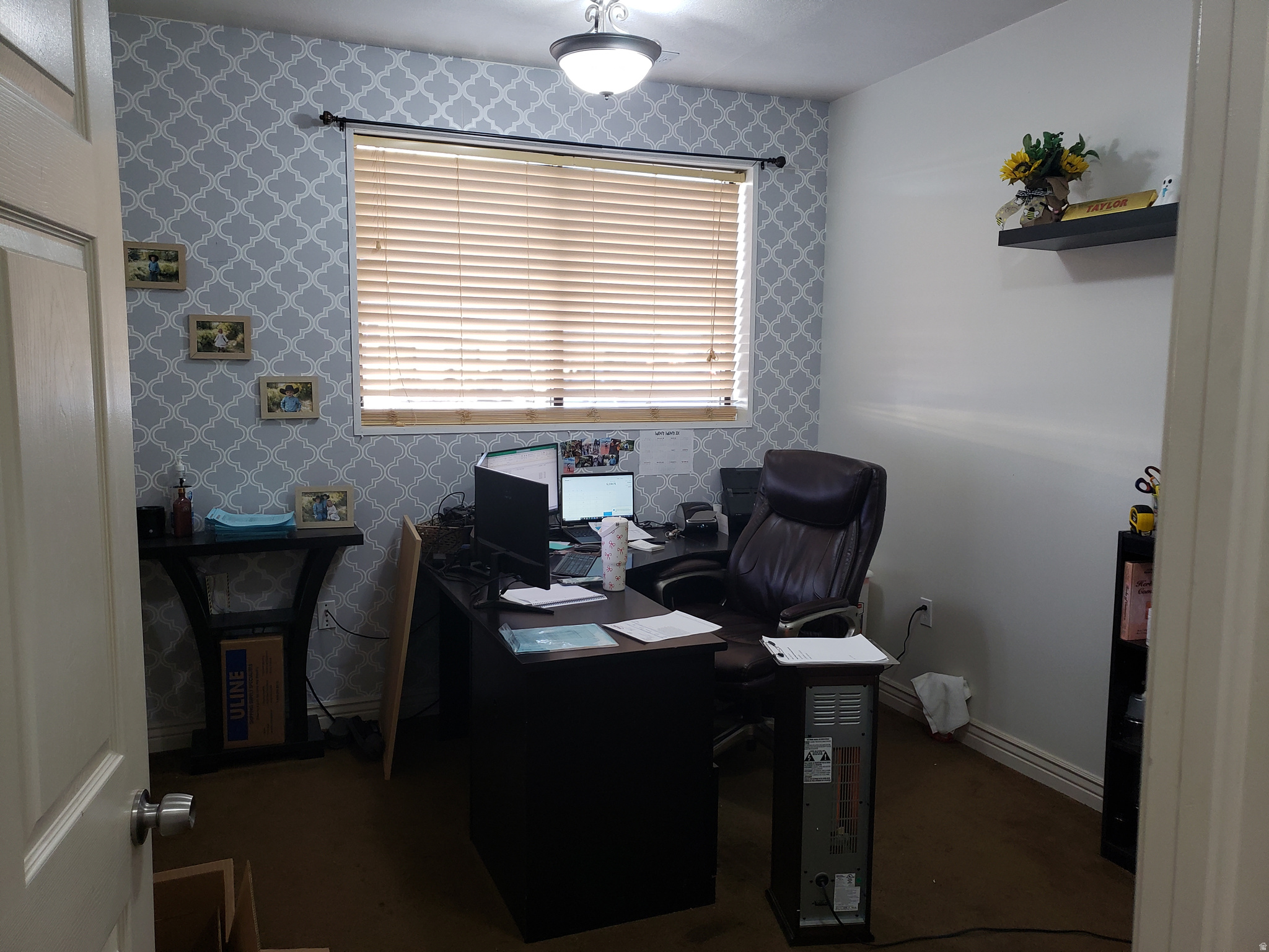 FOXRUN - Commercial Sale